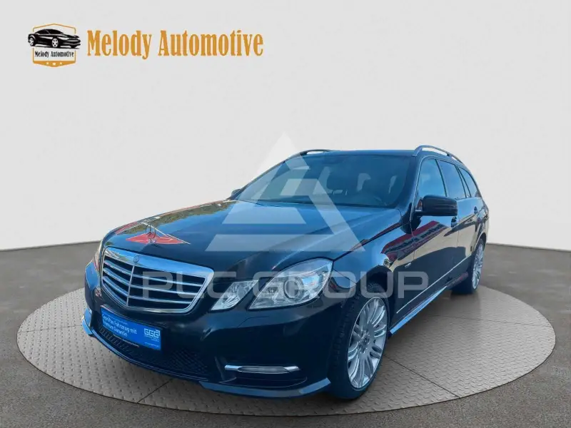 2012 Mercedes Benz E 220