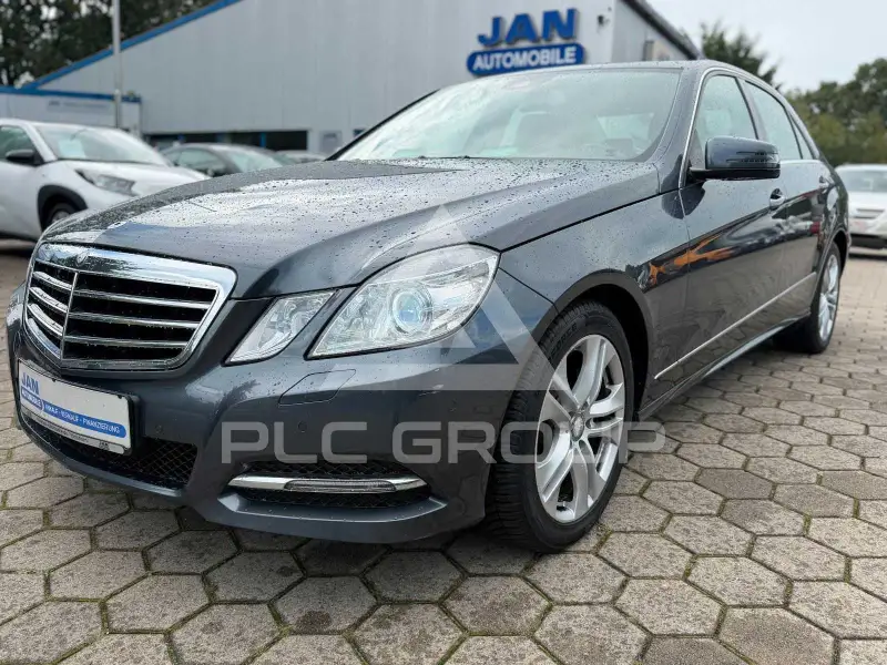 2012 Mercedes Benz E 220
