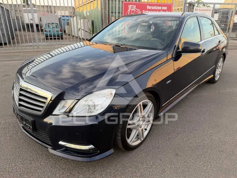 2012 Mercedes Benz E 220