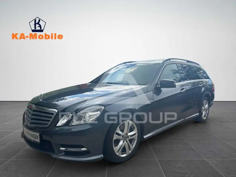 2012 Mercedes Benz E 220