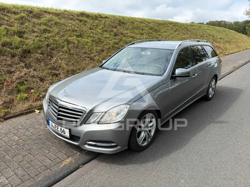 2012 Mercedes Benz E 220
