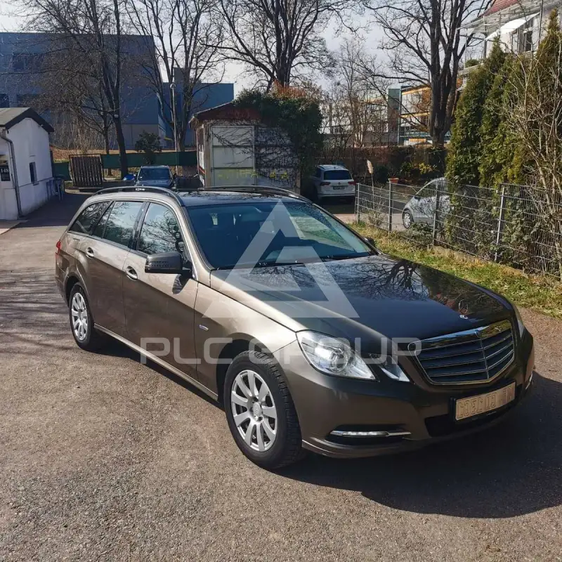 2012 Mercedes Benz E 220