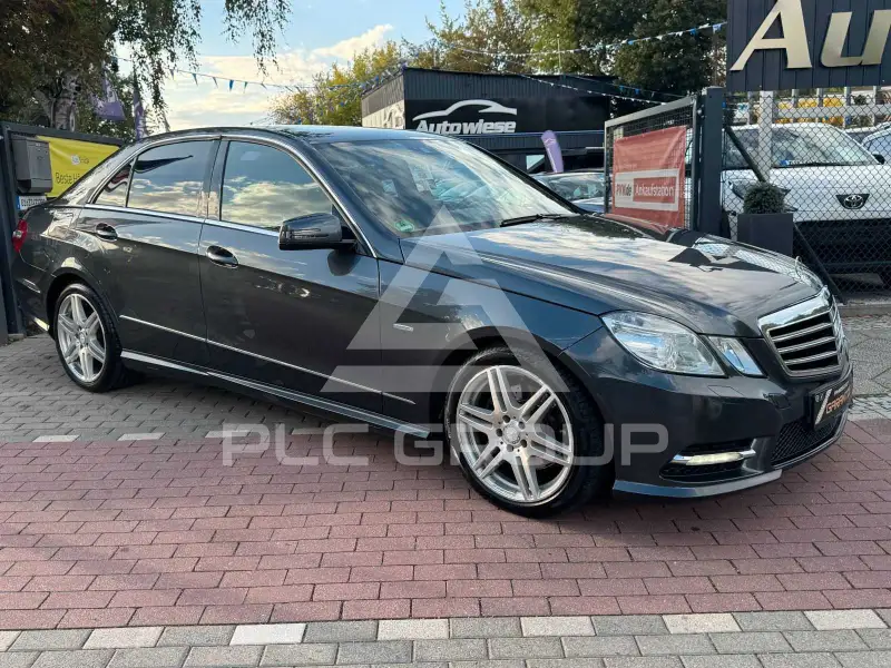 2012 Mercedes Benz E 220