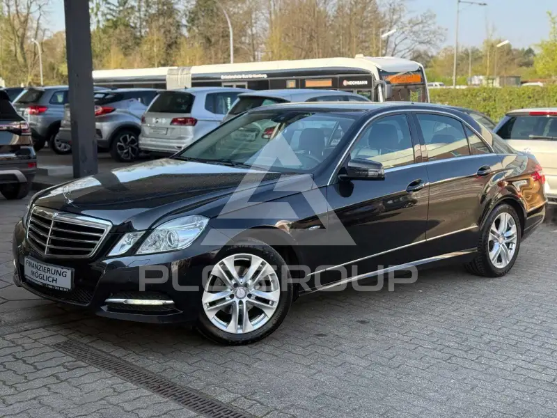 2012 Mercedes Benz E 220