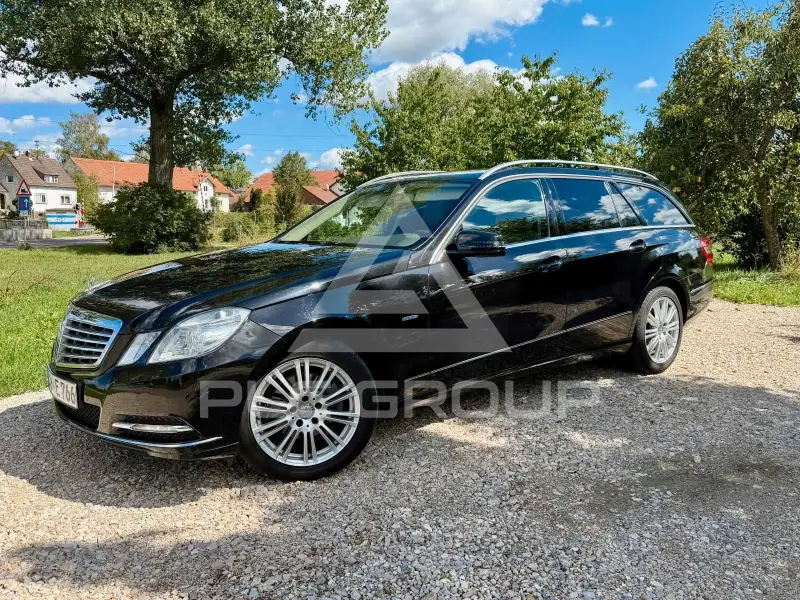 2012 Mercedes Benz E 220