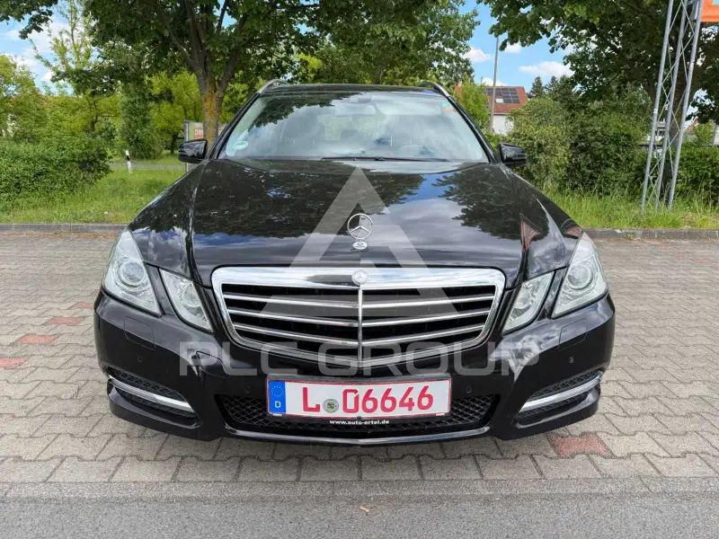 2012 Mercedes Benz E 220
