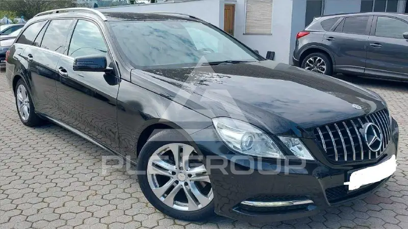 2012 Mercedes Benz E 220