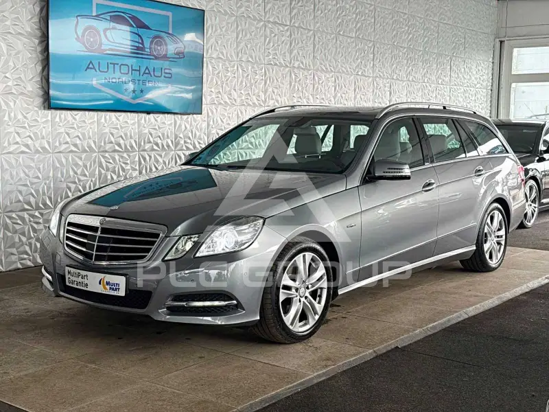 2012 Mercedes Benz E 220