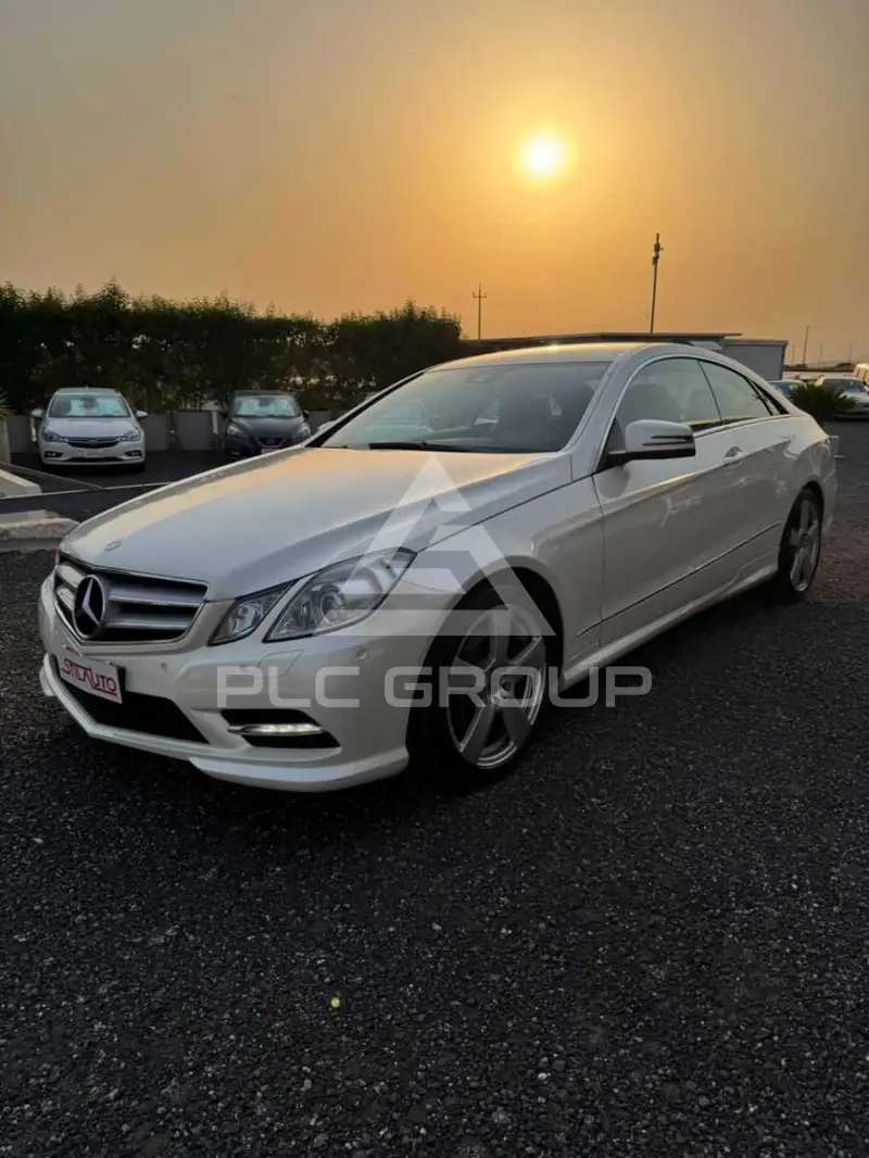 2012 Mercedes Benz E 220
