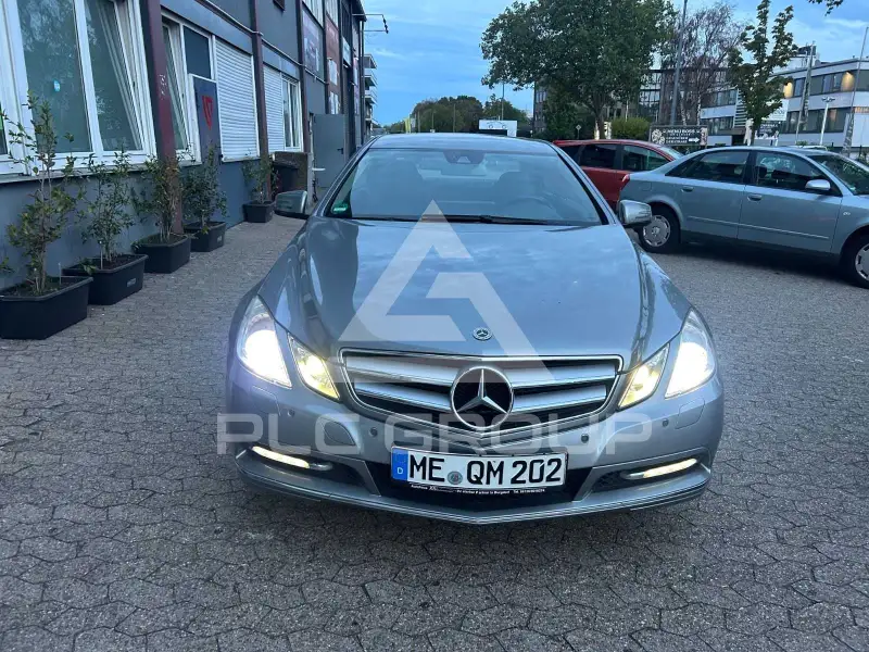 2012 Mercedes Benz E 220