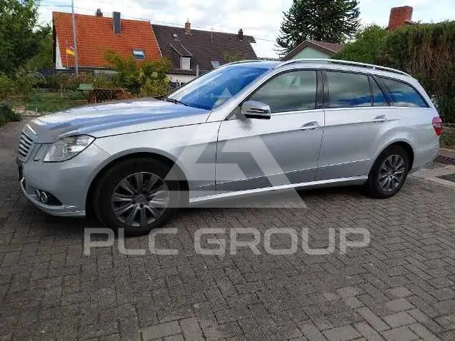 2012 Mercedes Benz E 220