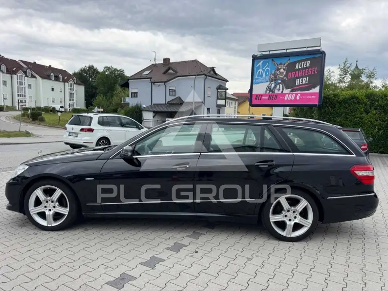 2012 Mercedes Benz E 220