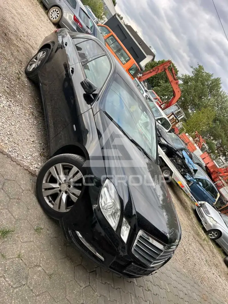 2012 Mercedes Benz E 220