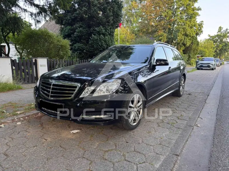 2012 Mercedes Benz E 220