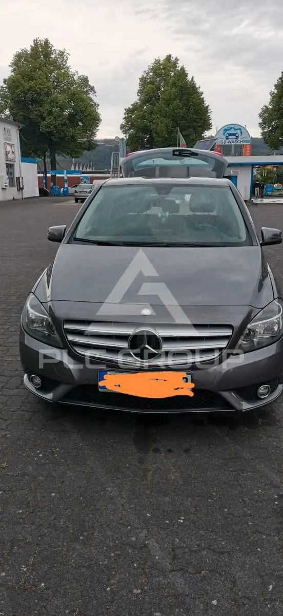 2012 Mercedes Benz B 180