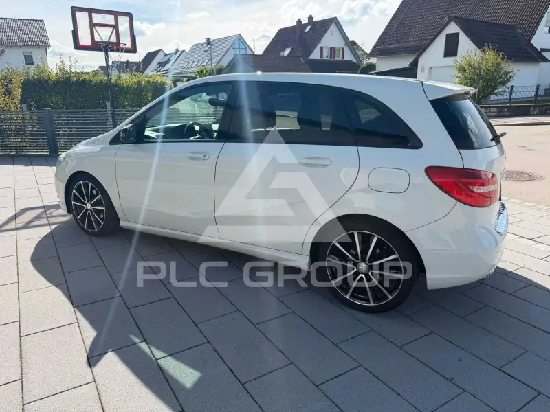 2012 Mercedes Benz B 180