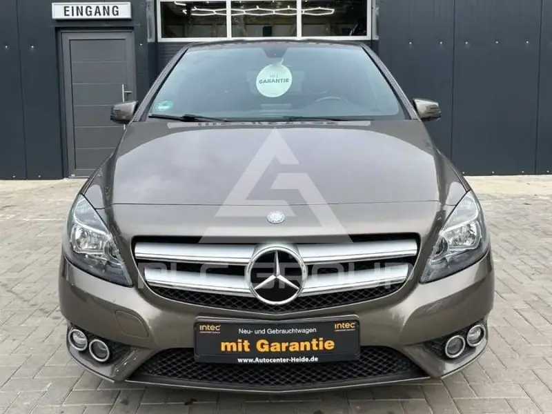2012 Mercedes Benz B 180