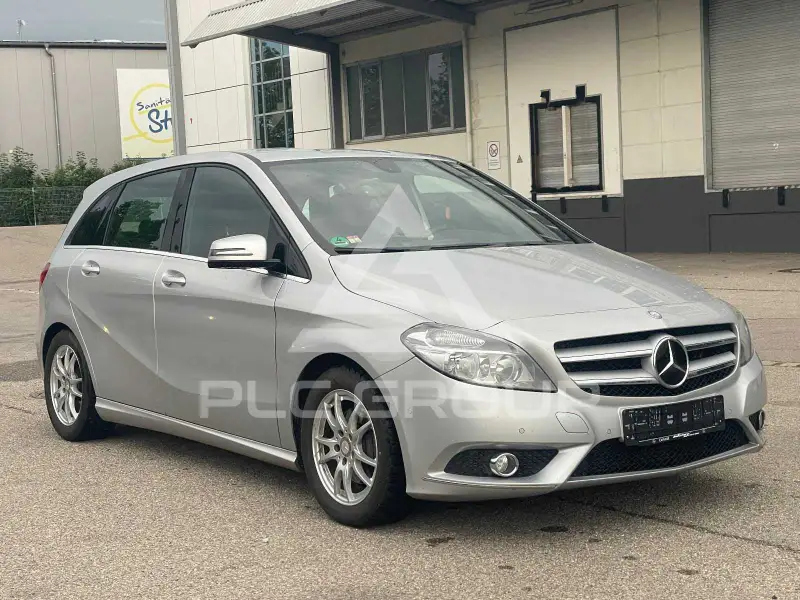 2012 Mercedes Benz B 180