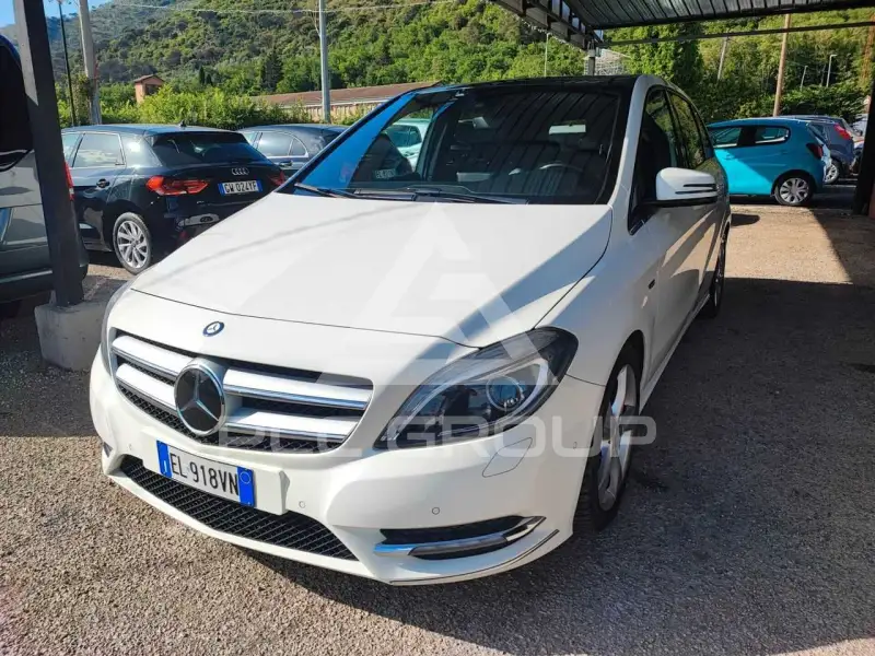 2012 Mercedes Benz B 180
