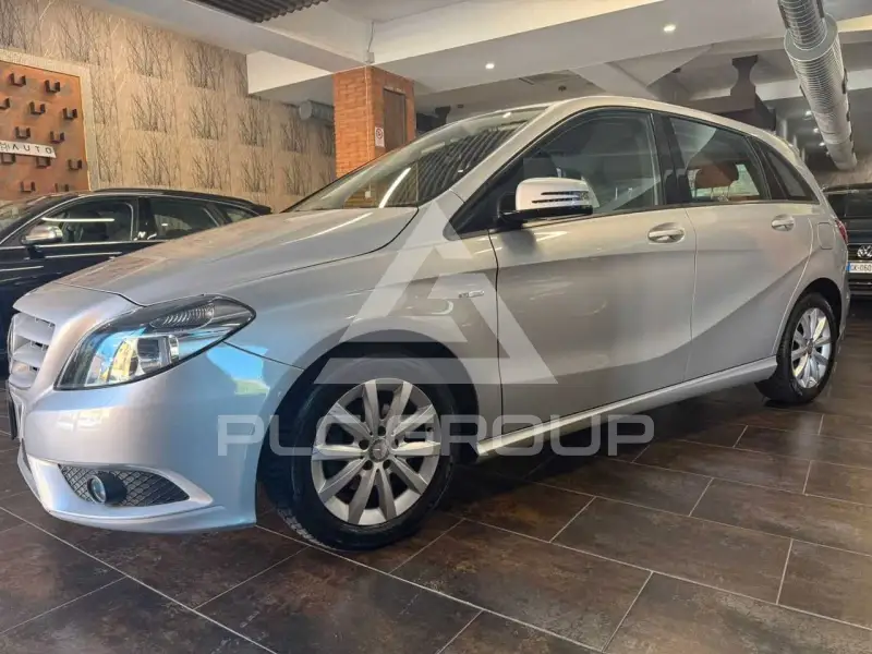 2012 Mercedes Benz B 180