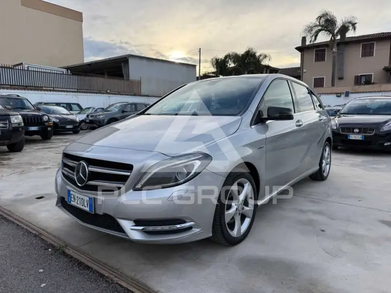 2012 Mercedes Benz B 180