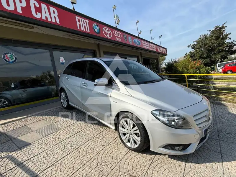 2012 Mercedes Benz B 180