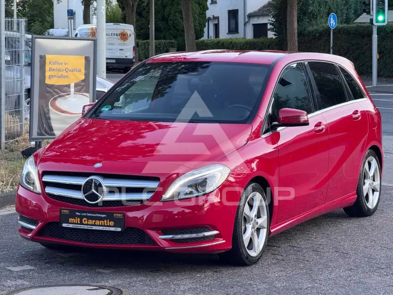 2012 Mercedes Benz B 180