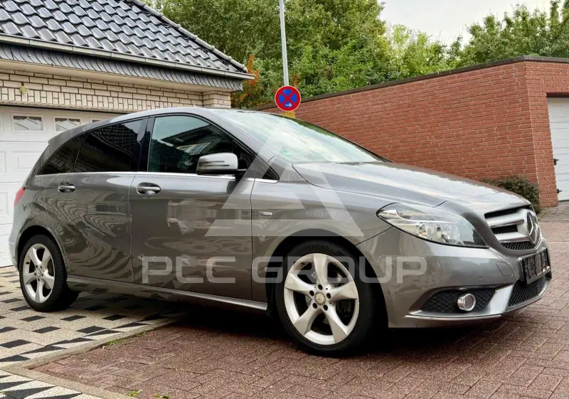 2012 Mercedes Benz B 180