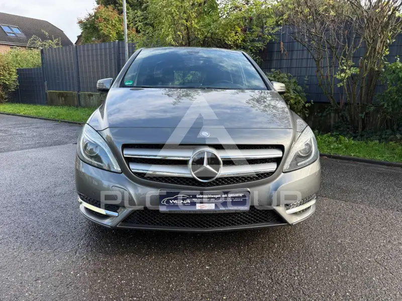 2012 Mercedes Benz B 180