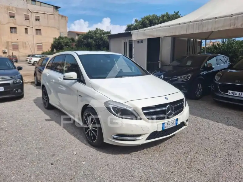 2012 Mercedes Benz B 180