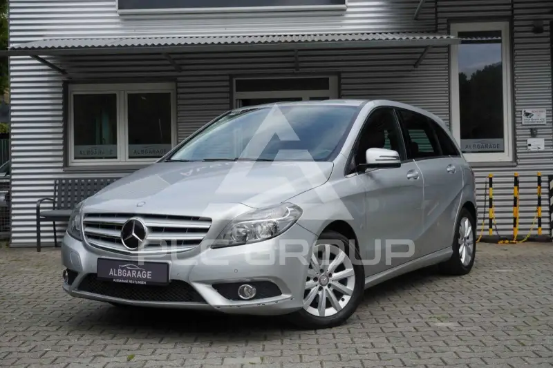 2012 Mercedes Benz B 180