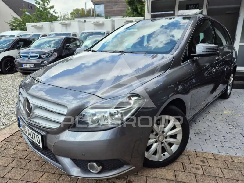 2012 Mercedes Benz B 180