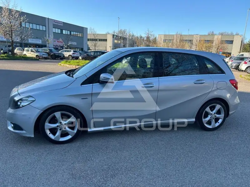 2012 Mercedes Benz B 180