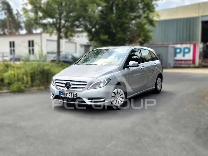 2012 Mercedes Benz B 180