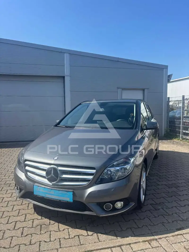 2012 Mercedes Benz B 180