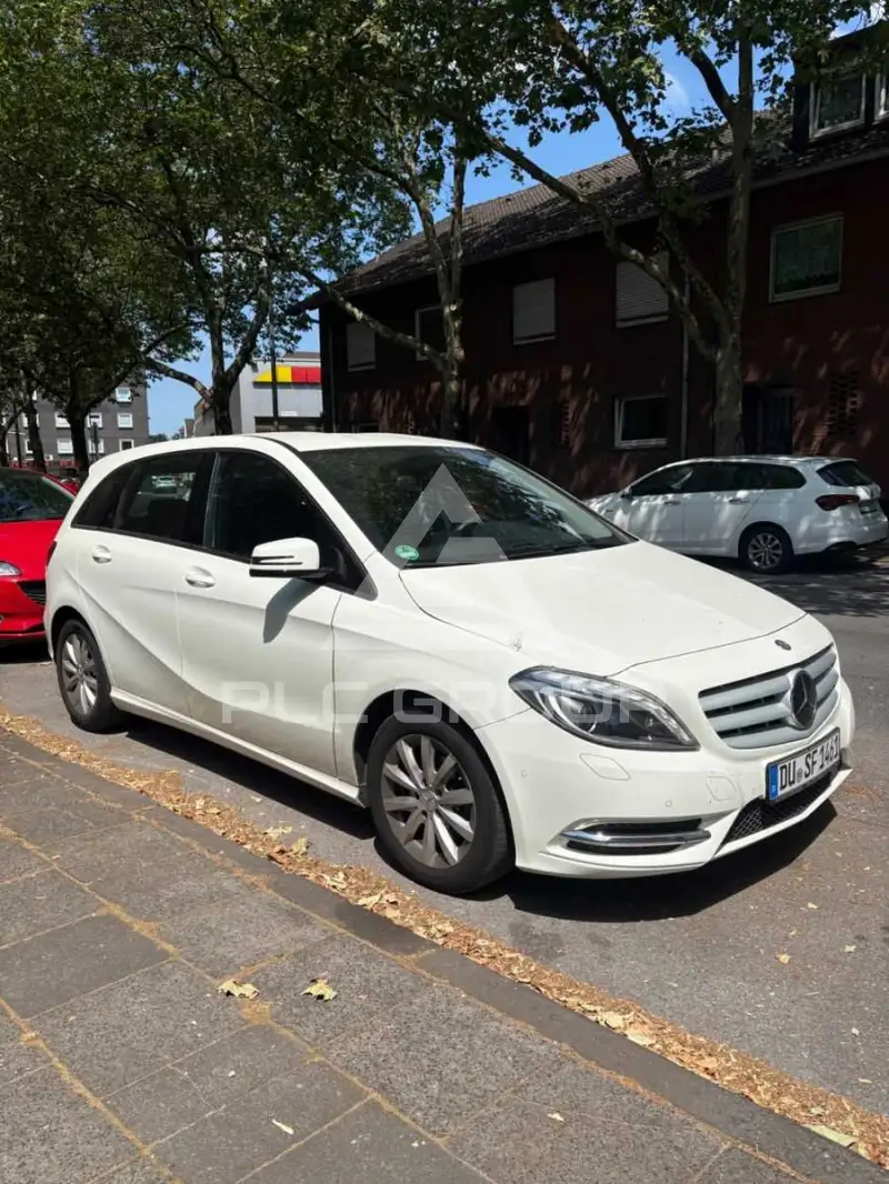 2012 Mercedes Benz B 180