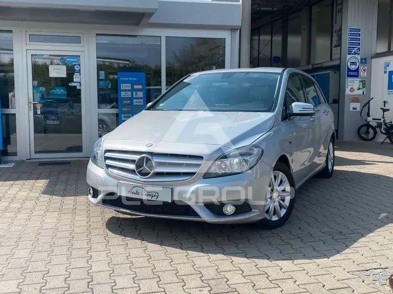 2012 Mercedes Benz B 180