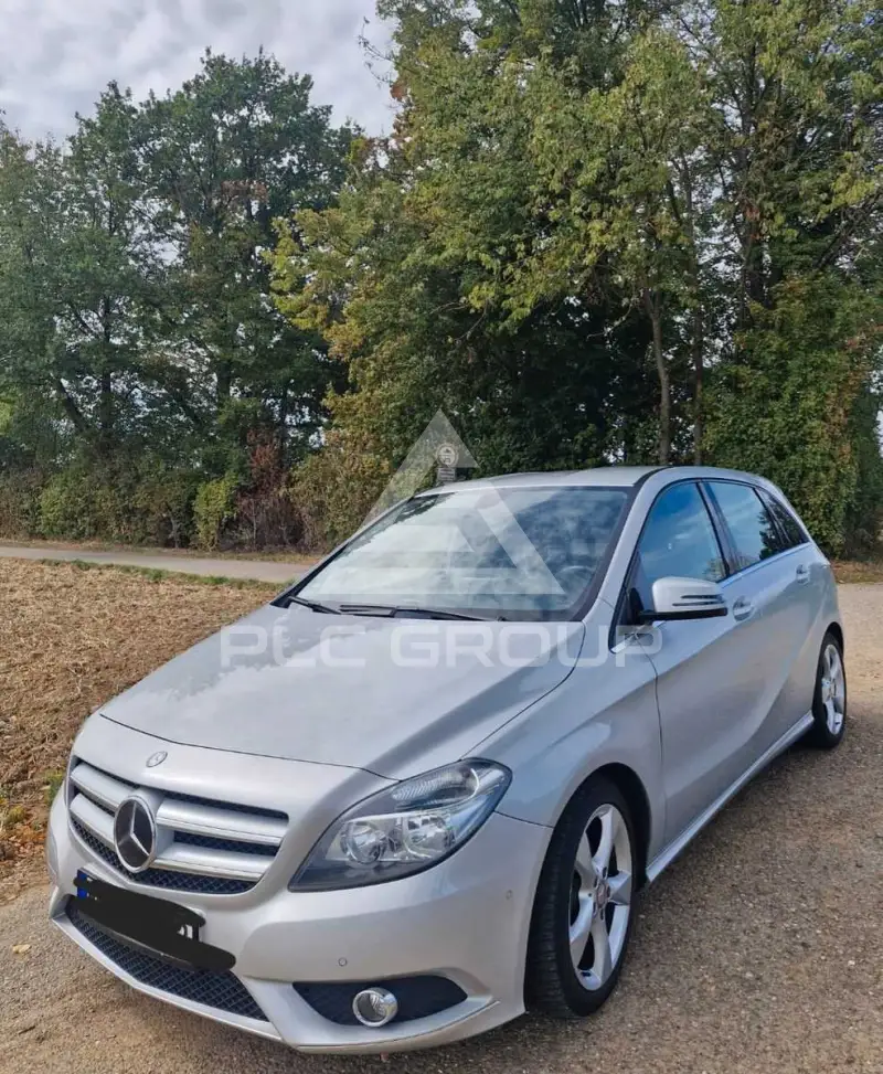 2012 Mercedes Benz B 180