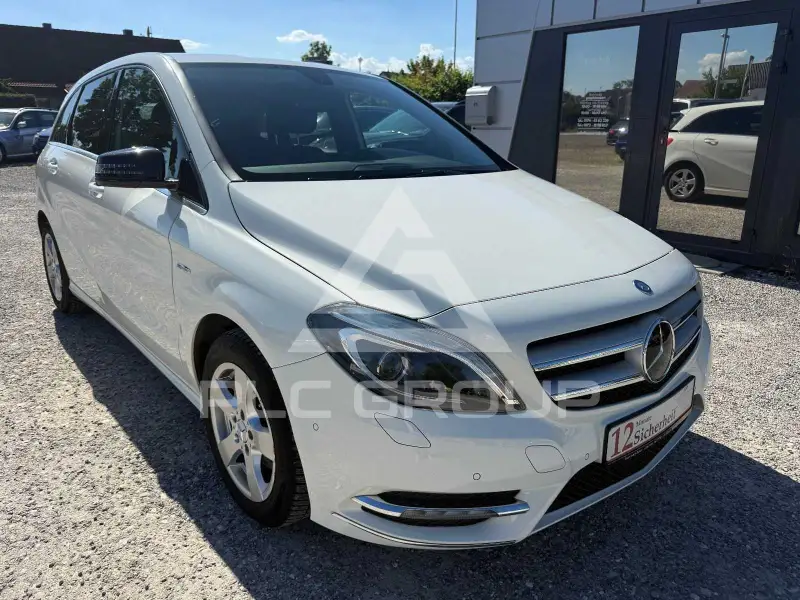 2012 Mercedes Benz B 180