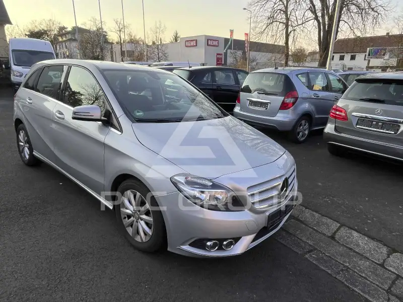 2012 Mercedes Benz B 180