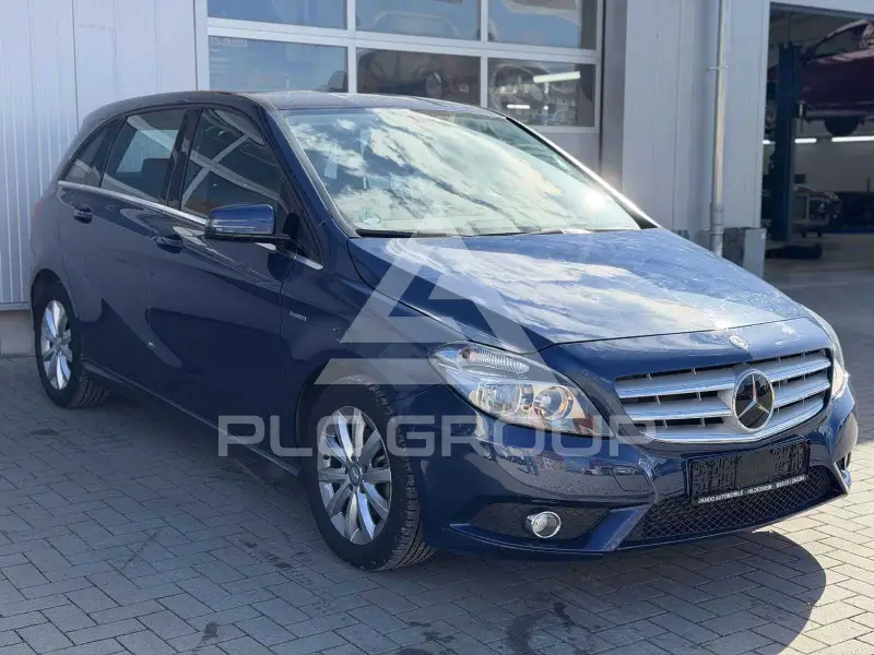 2012 Mercedes Benz B 180