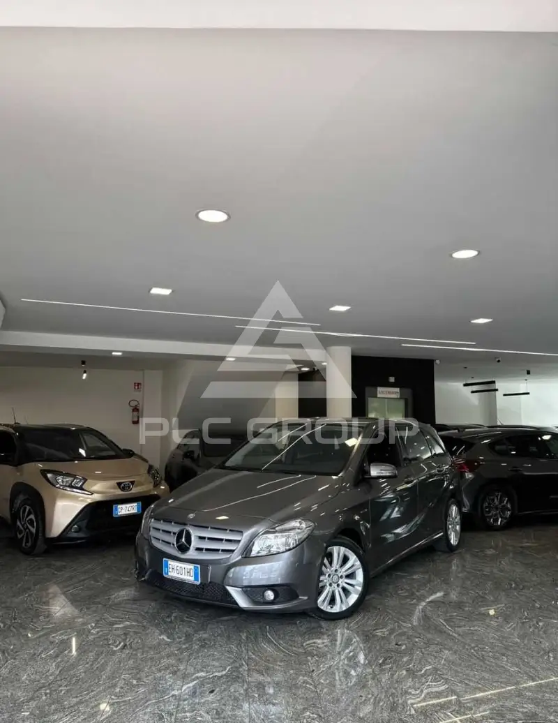 2012 Mercedes Benz B 180