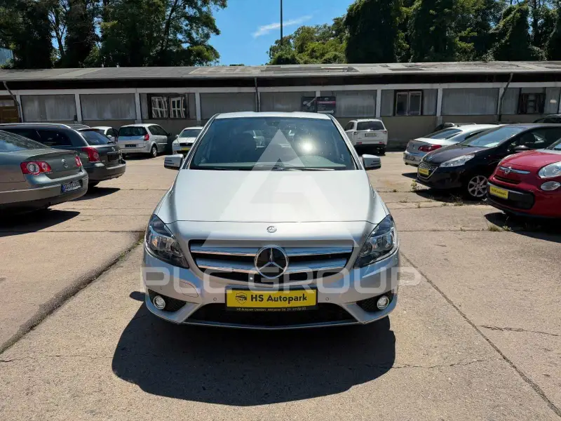 2012 Mercedes Benz B 180