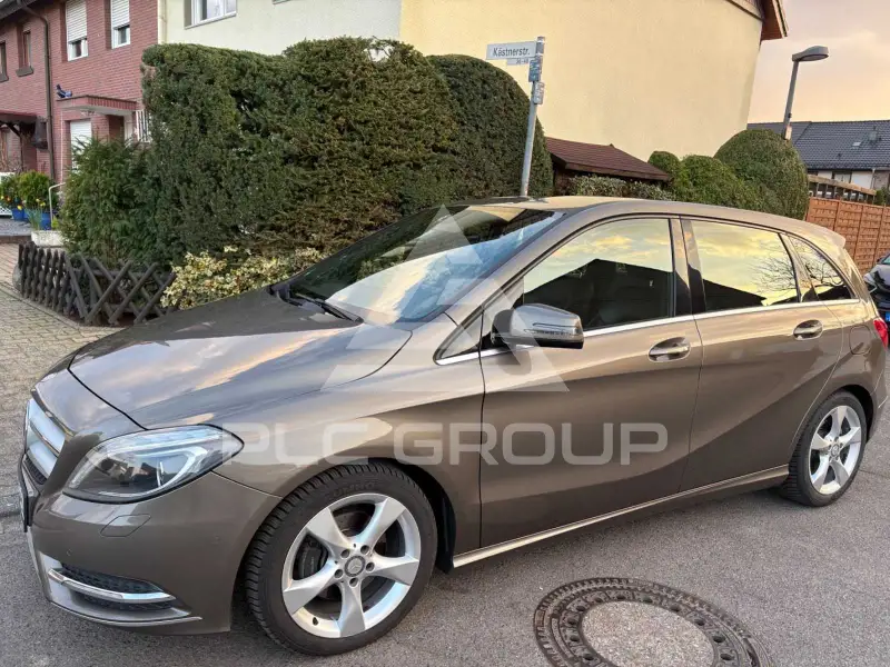 2012 Mercedes Benz B 180