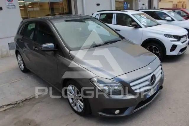 2012 Mercedes Benz B 180
