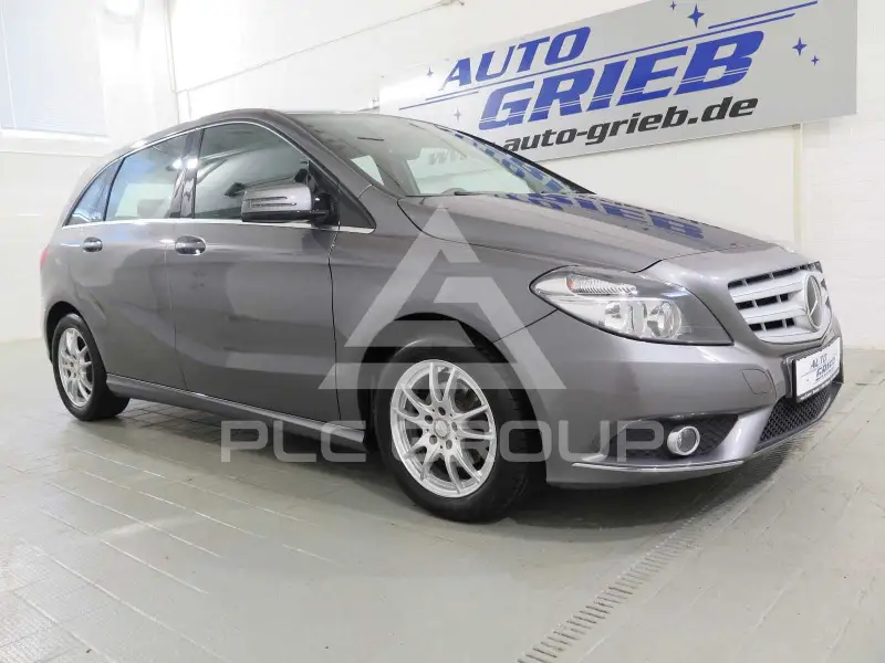 2012 Mercedes Benz B 180