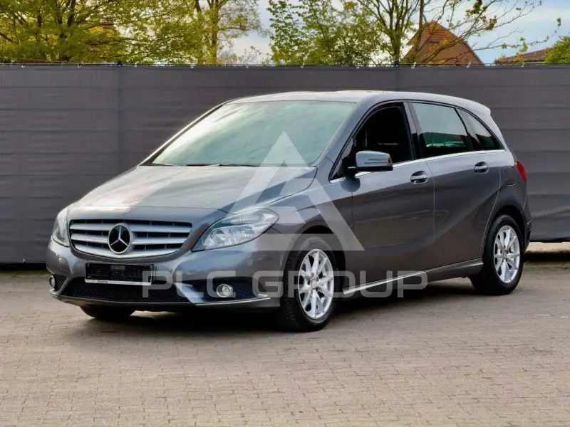 2012 Mercedes Benz B 180