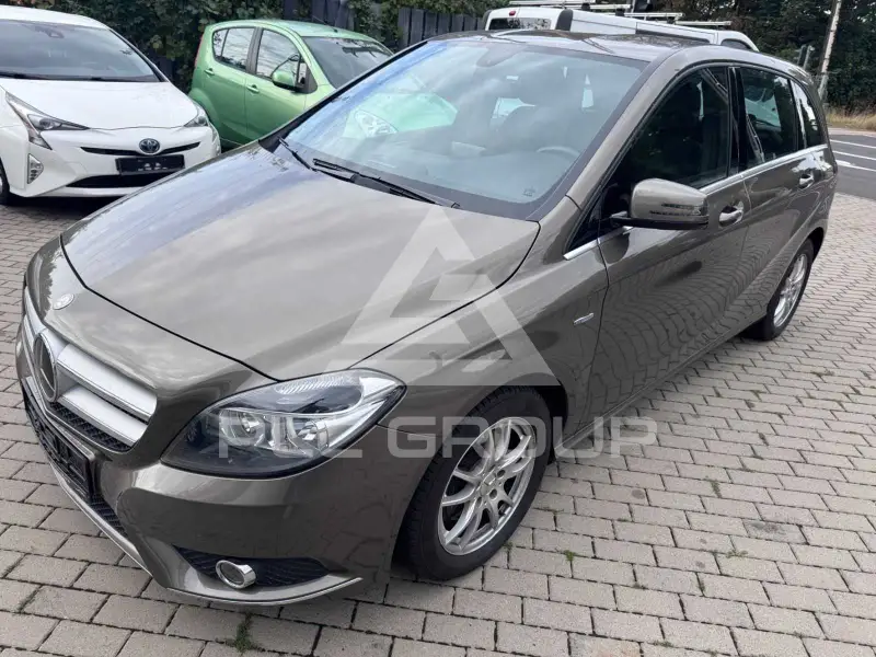 2012 Mercedes Benz B 180