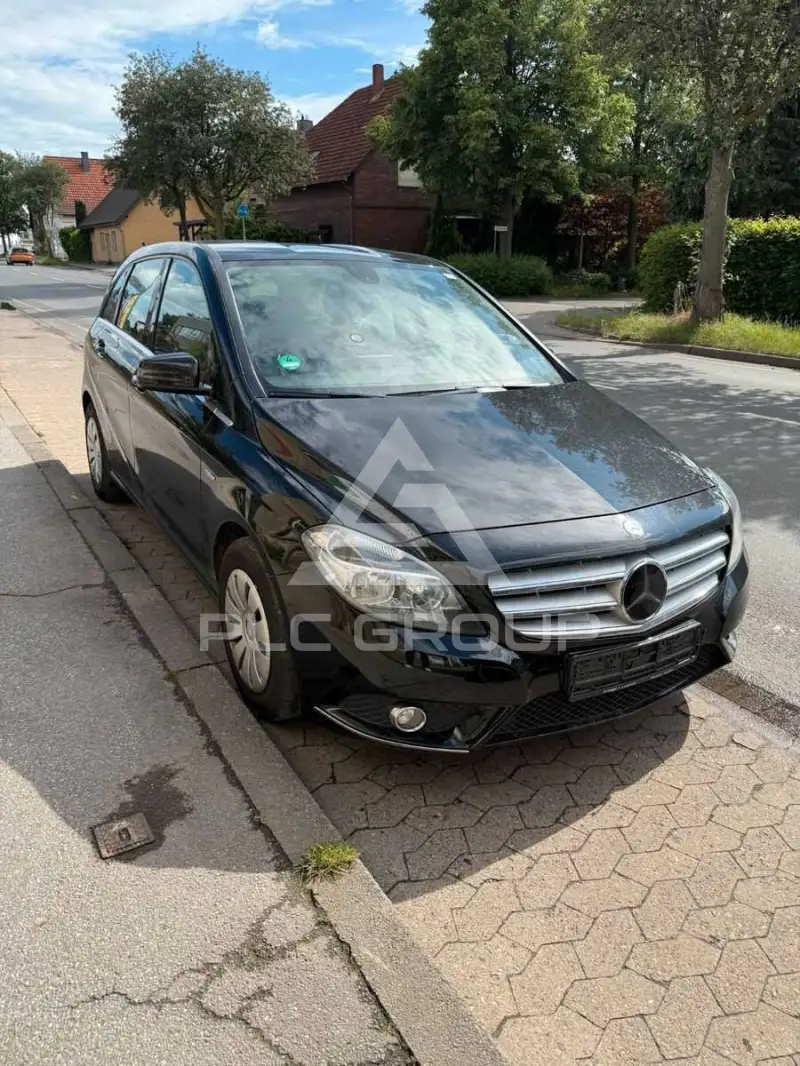 2012 Mercedes Benz B 180