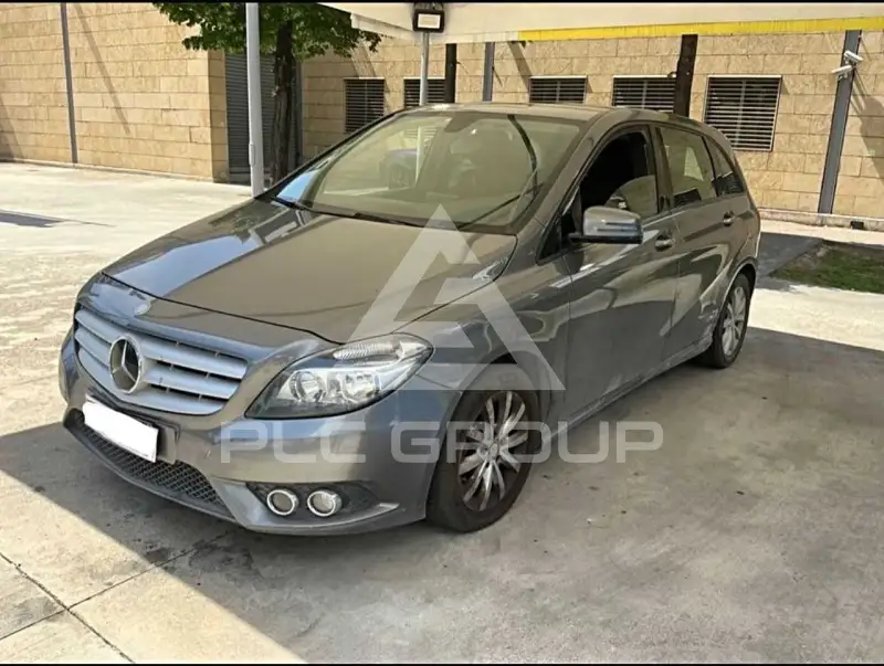 2012 Mercedes Benz B 180